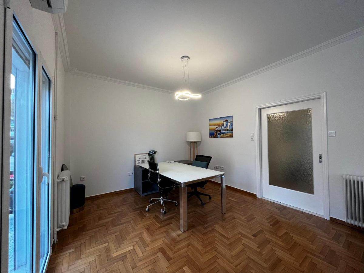 Faliro Comfort Apartment 10 Mins Walking To The Beach Atene Esterno foto