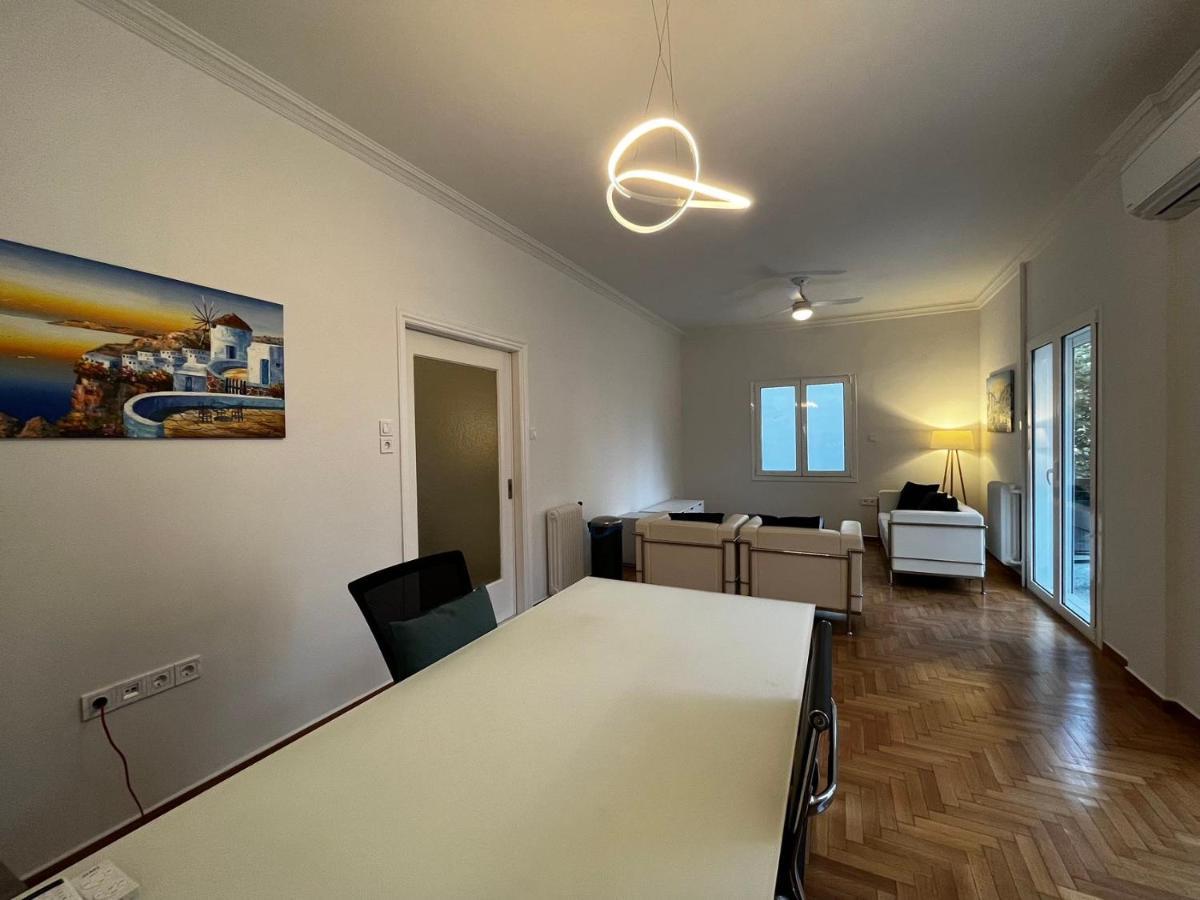 Faliro Comfort Apartment 10 Mins Walking To The Beach Atene Esterno foto