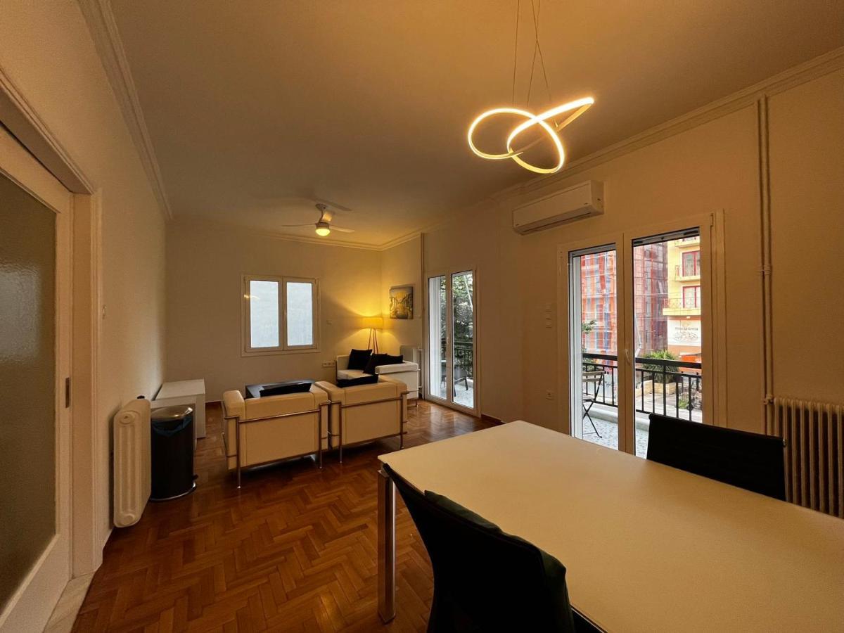 Faliro Comfort Apartment 10 Mins Walking To The Beach Atene Esterno foto