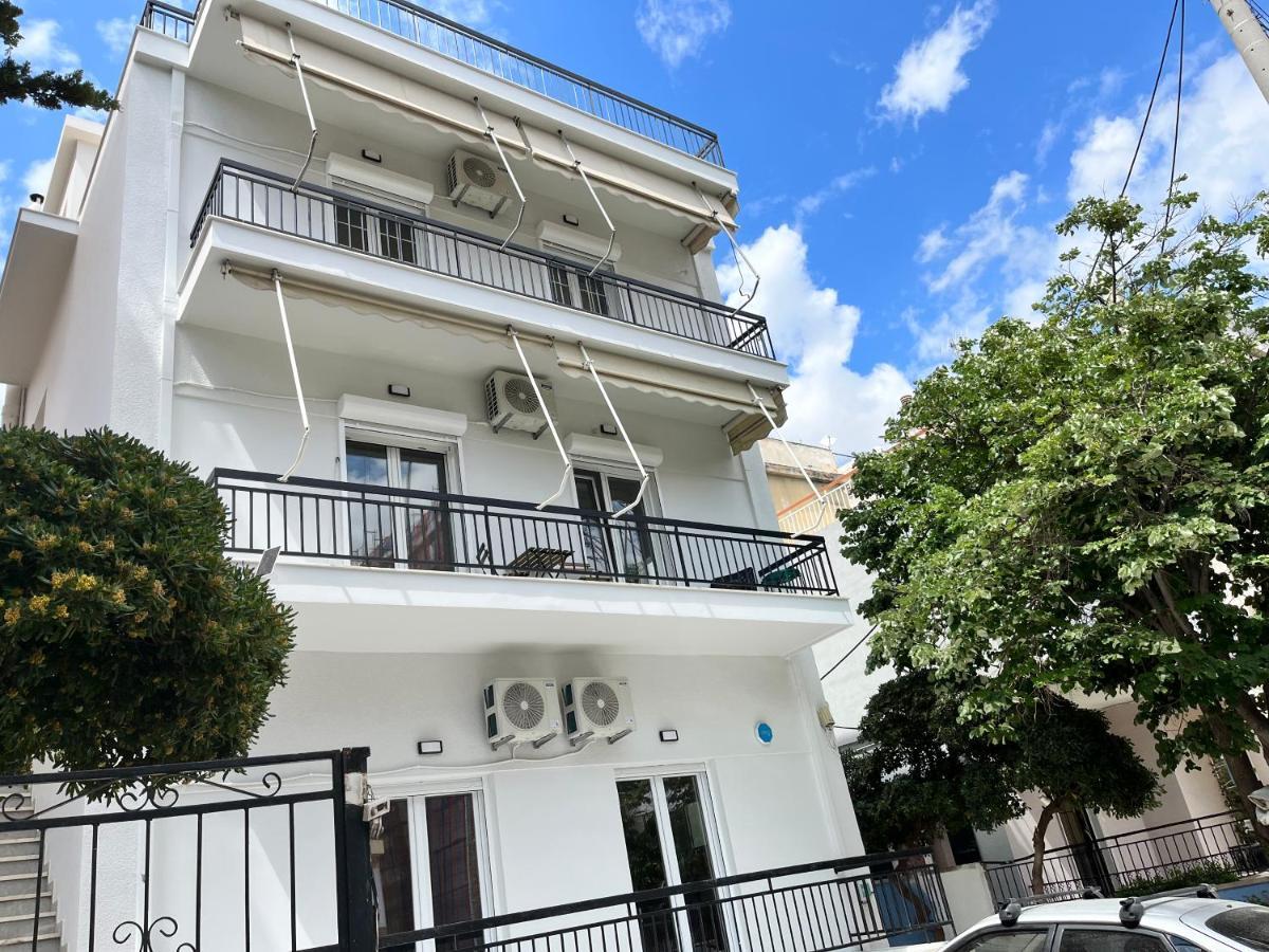 Faliro Comfort Apartment 10 Mins Walking To The Beach Atene Esterno foto